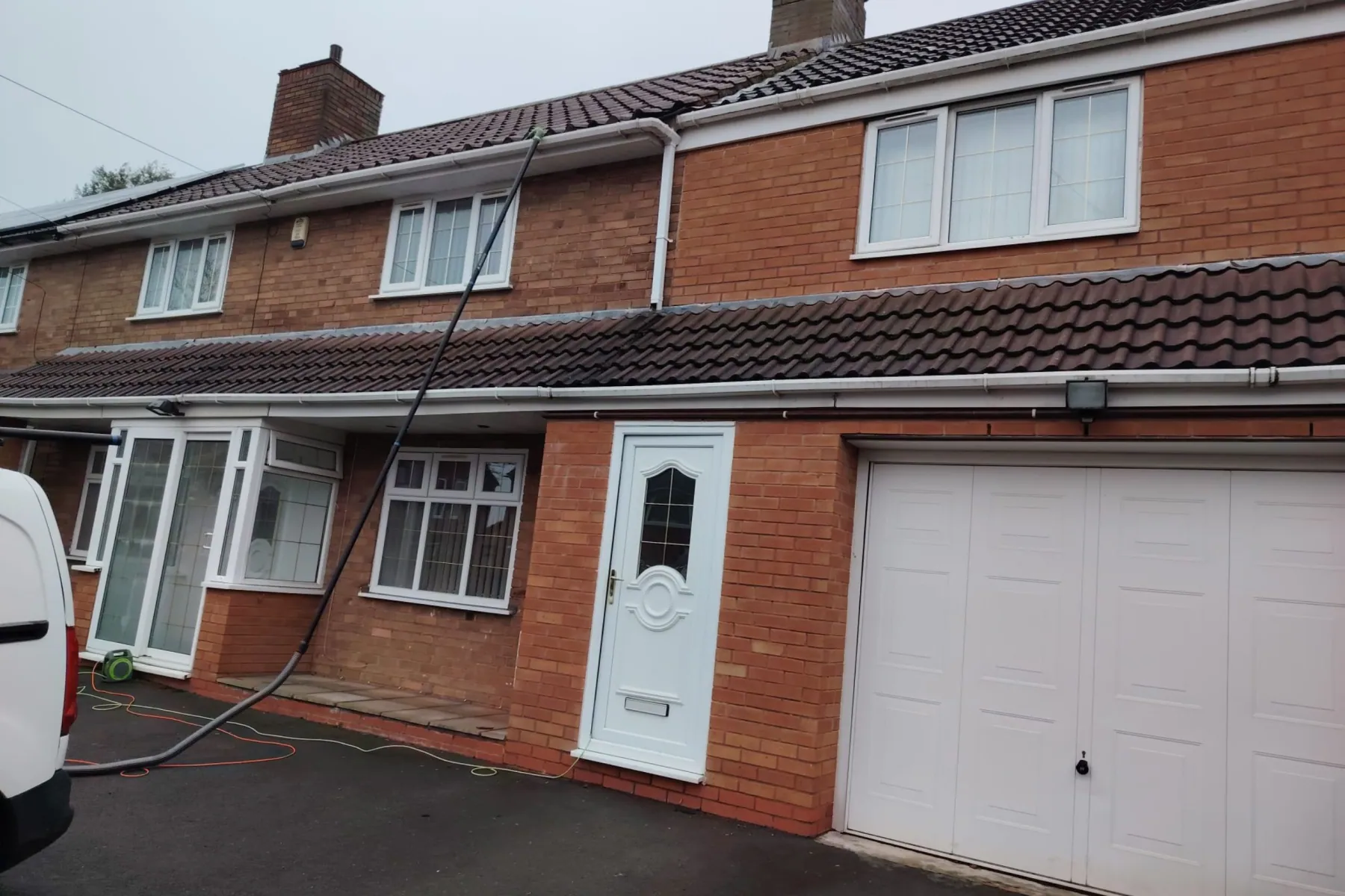 Gutter Cleaning in Birmingham by Adefem